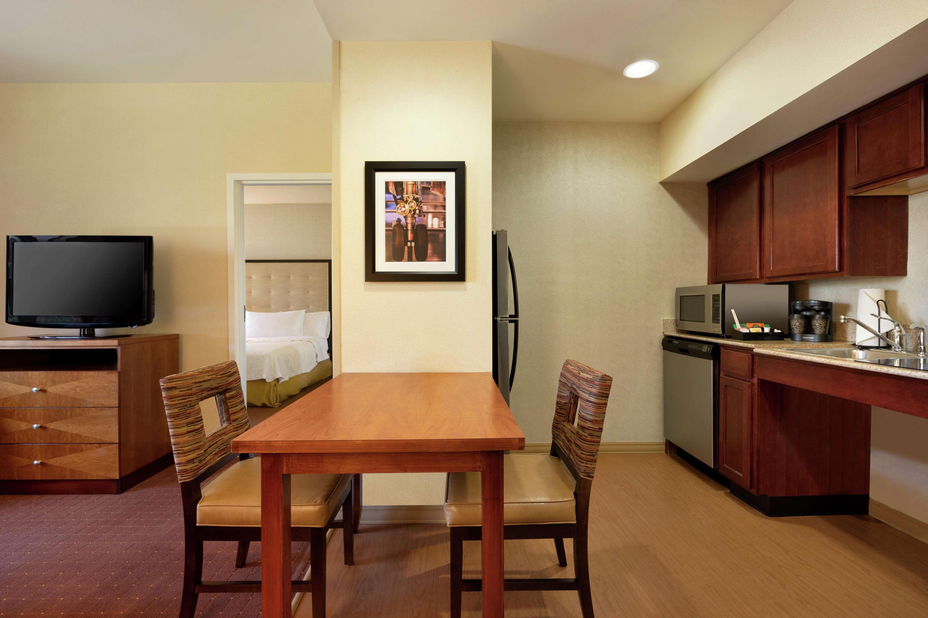 Homewood Suites By Hilton Dulles-North Loudoun Ашберн Экстерьер фото