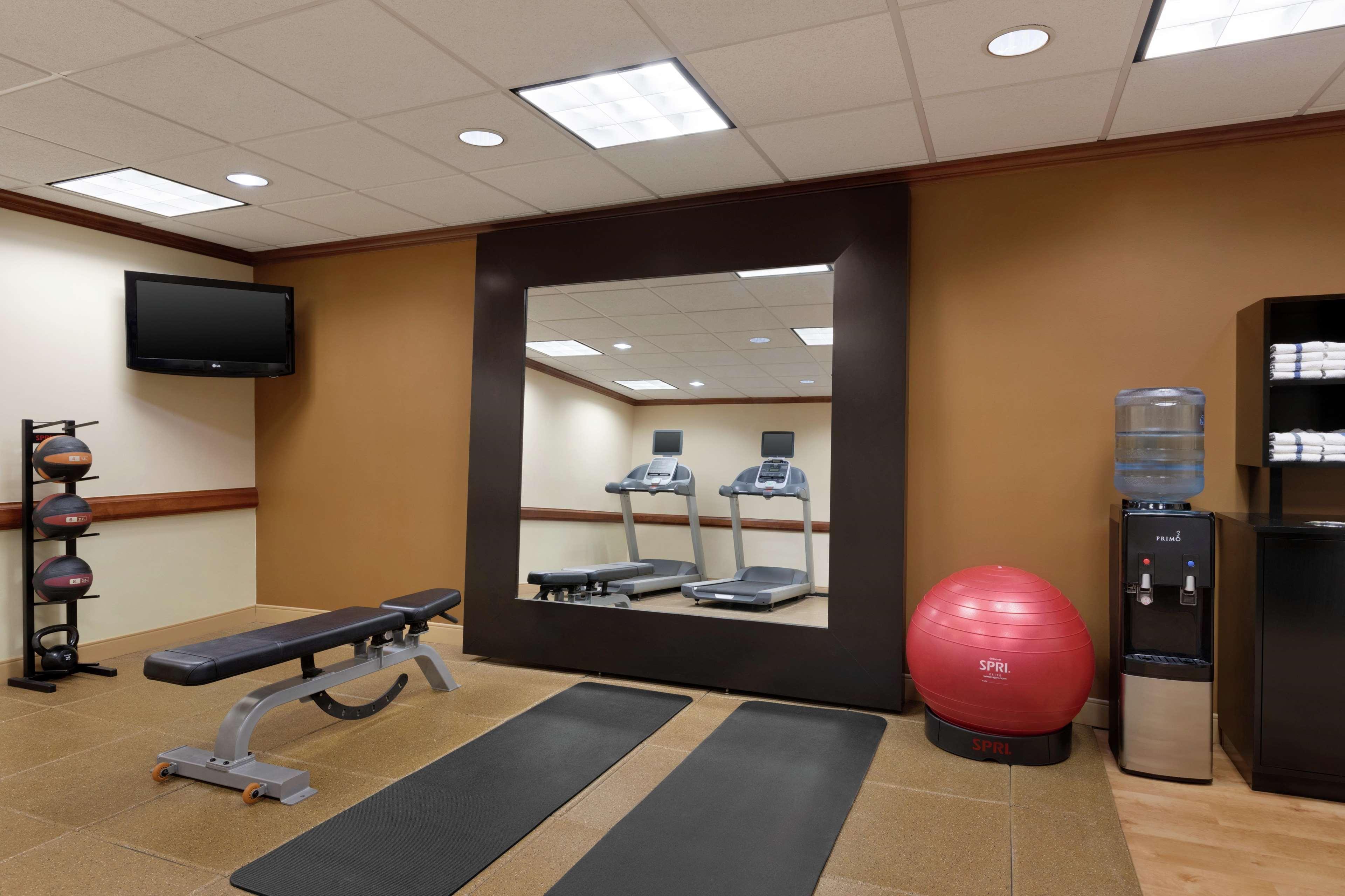 Homewood Suites By Hilton Dulles-North Loudoun Ашберн Экстерьер фото